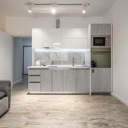 Miku Apartment-City Walk 1Bd Stylish Apartment Tiranë Luaran gambar