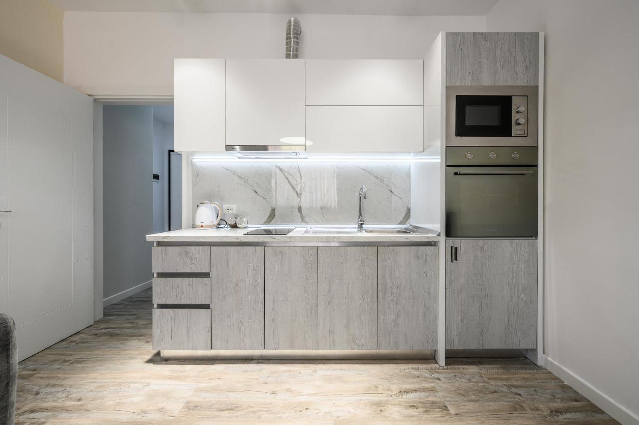 Miku Apartment-City Walk 1Bd Stylish Apartment Tiranë Luaran gambar