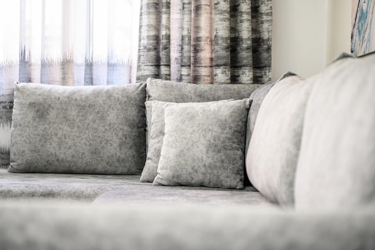 Miku Apartment-City Walk 1Bd Stylish Apartment Tiranë Luaran gambar