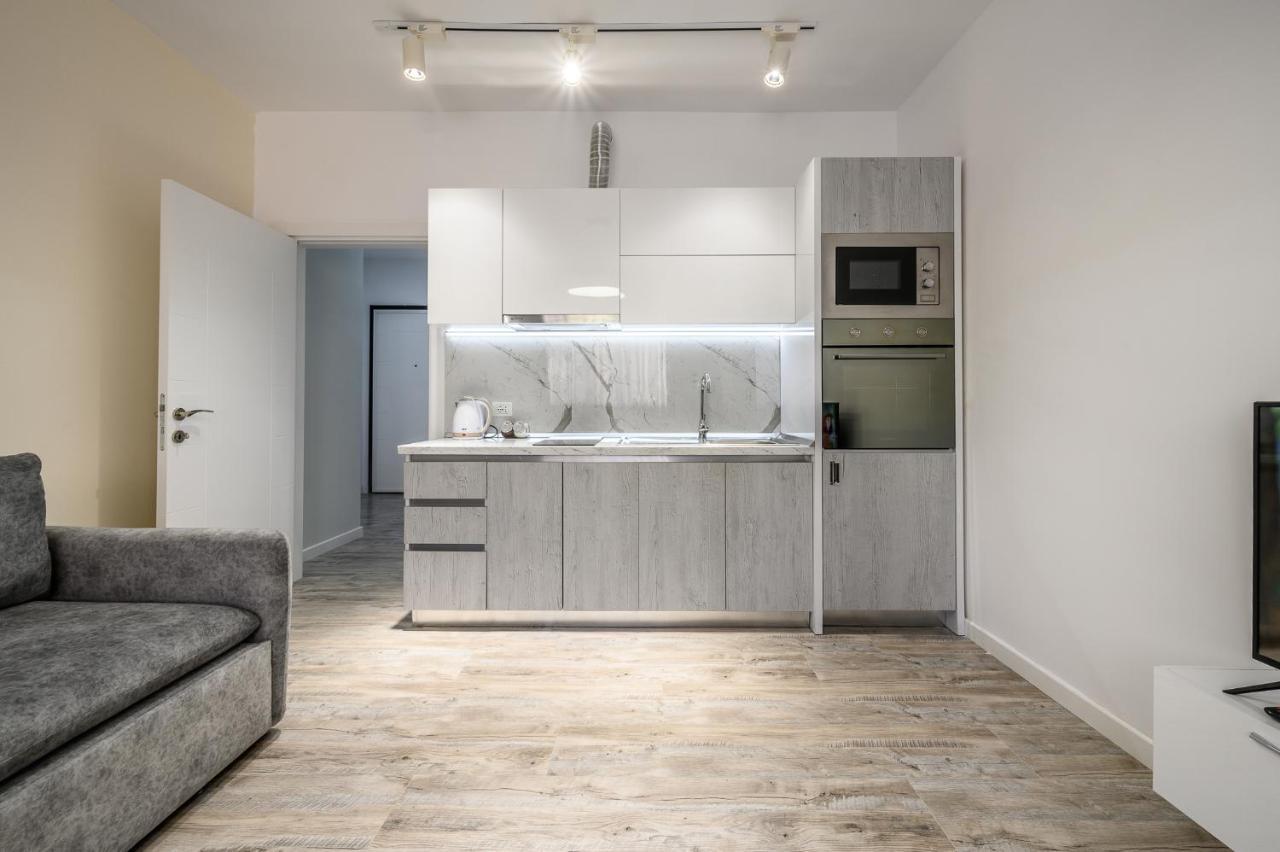Miku Apartment-City Walk 1Bd Stylish Apartment Tiranë Luaran gambar