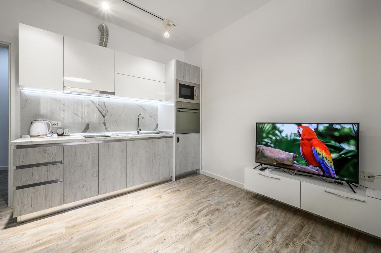 Miku Apartment-City Walk 1Bd Stylish Apartment Tiranë Luaran gambar