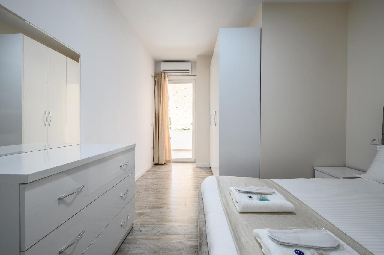 Miku Apartment-City Walk 1Bd Stylish Apartment Tiranë Luaran gambar